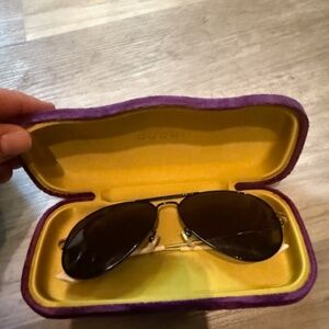 Gucci aviator sunglasses with Bee